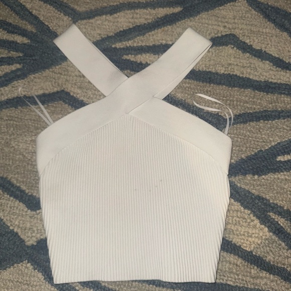 Aritzia White Cross-Neck Ribbed Crop Top - Picture 4 of 5
